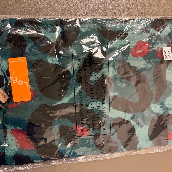 Infinity scarf - Picture 1 of 1